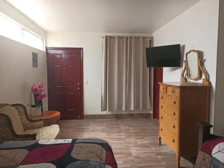 פנסיון Casa María