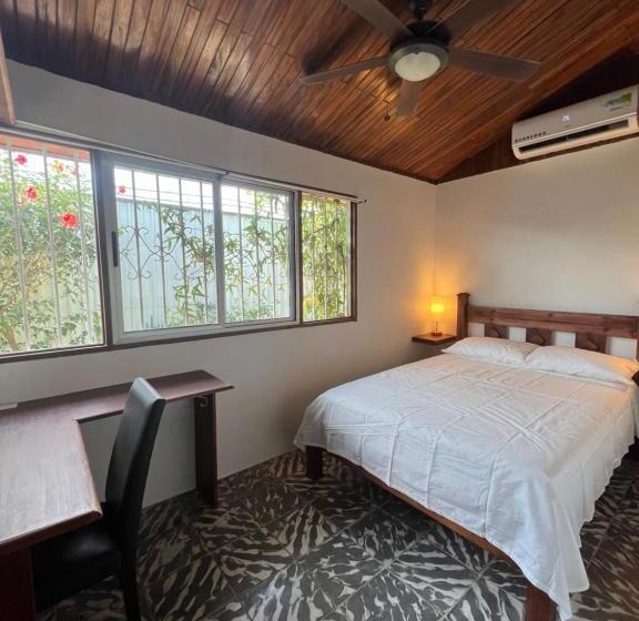 پانسیون Casa Verde