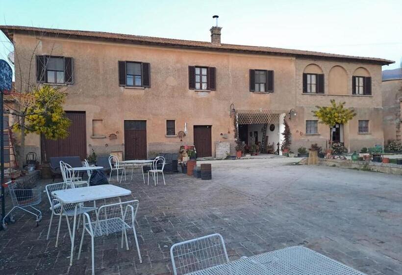 پانسیون Casale Crisanti