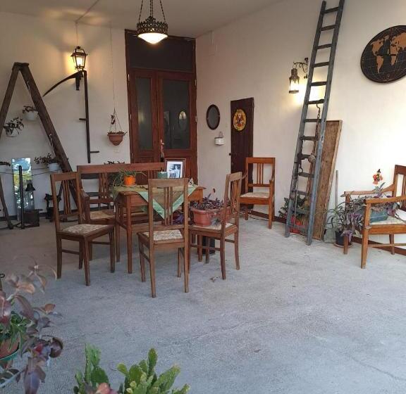 پانسیون Casale Crisanti