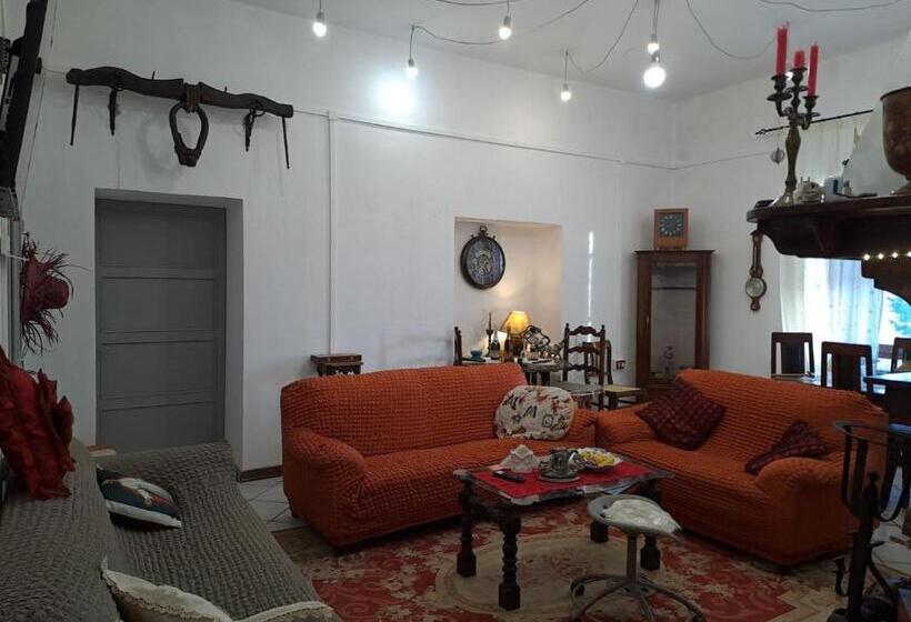 پانسیون Casale Crisanti