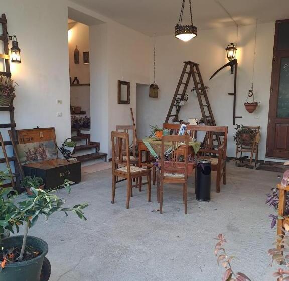 پانسیون Casale Crisanti