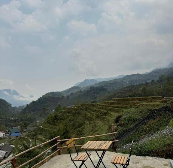 پانسیون Chacha S House