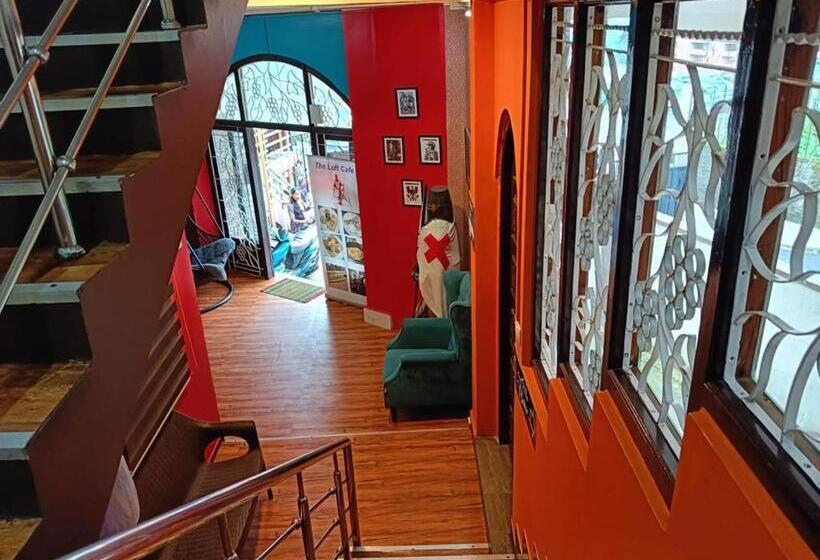 펜션 Eastwood Guest House