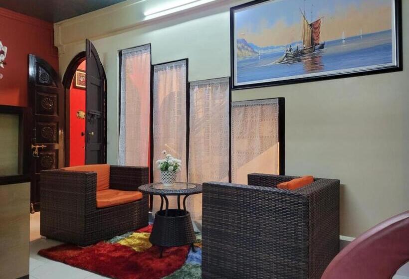 펜션 Eastwood Guest House