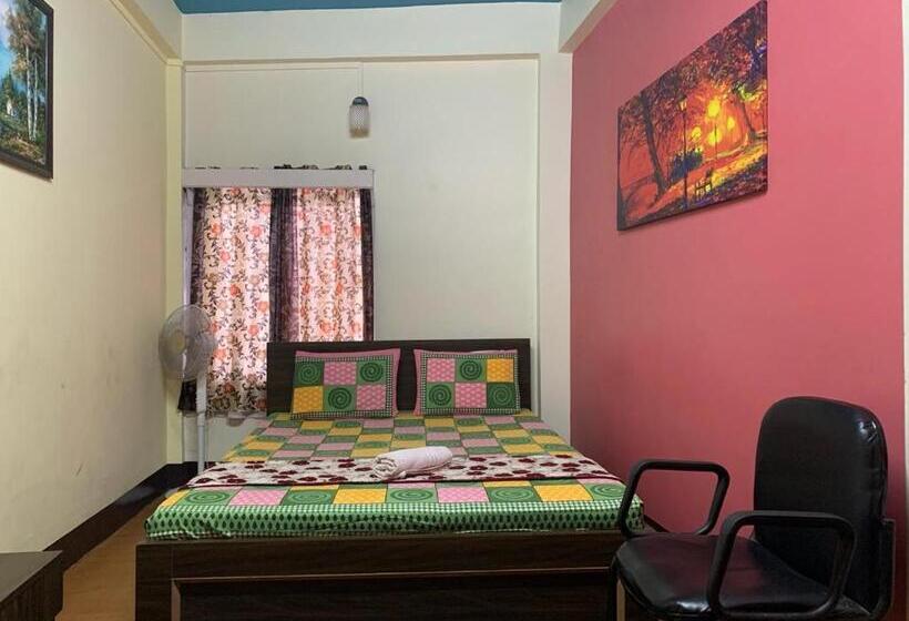 펜션 Eastwood Guest House