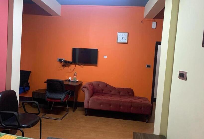 펜션 Eastwood Guest House