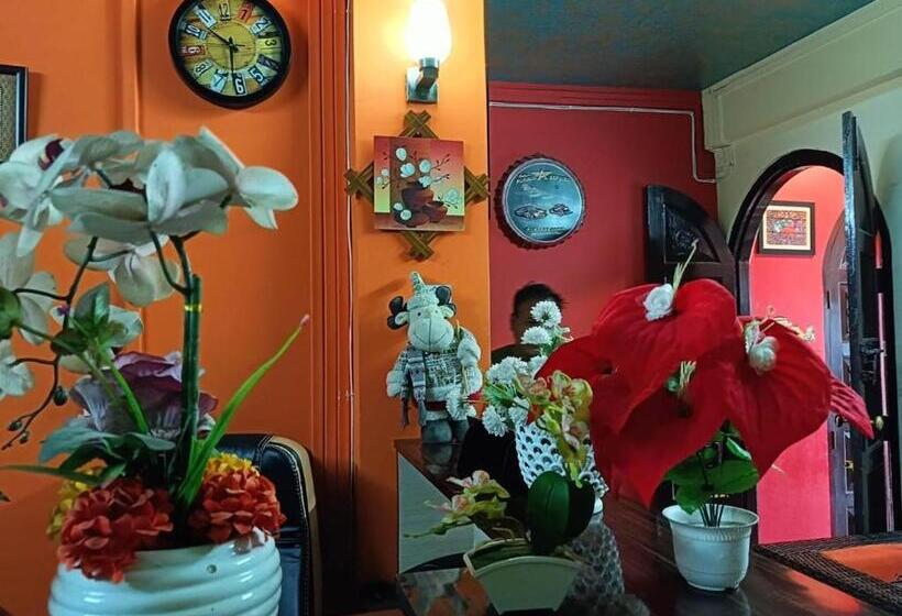 펜션 Eastwood Guest House