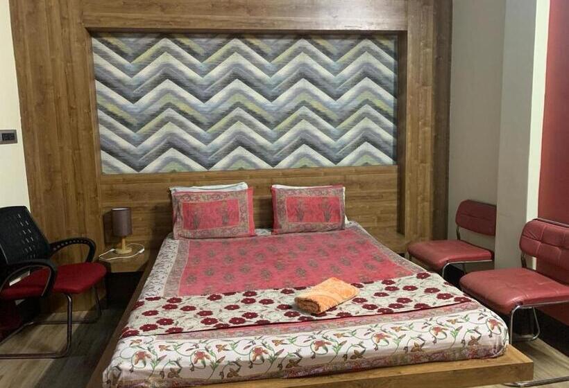 펜션 Eastwood Guest House