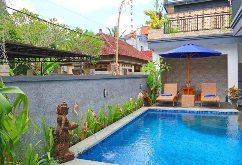 פנסיון Euro House