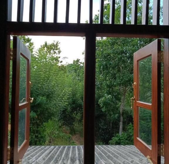 Пансион Evi S Place