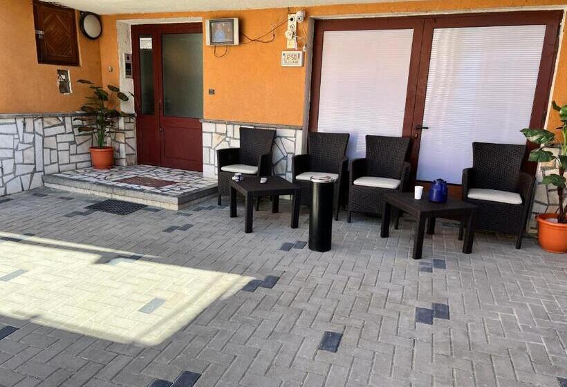 Пансион Family S.e.t