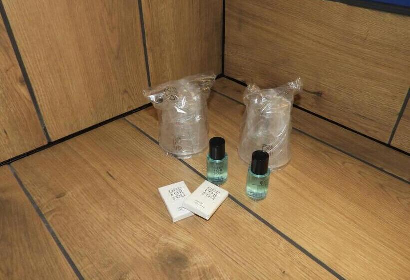 פנסיון Hors Du Temps