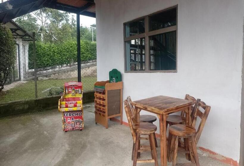 Пансион Hostal Quebrada Verde