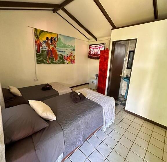 بنسيون Hostal Vaianny