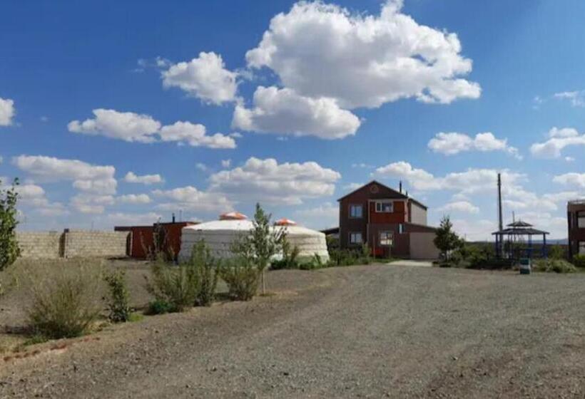 پانسیون Majestic Gobi