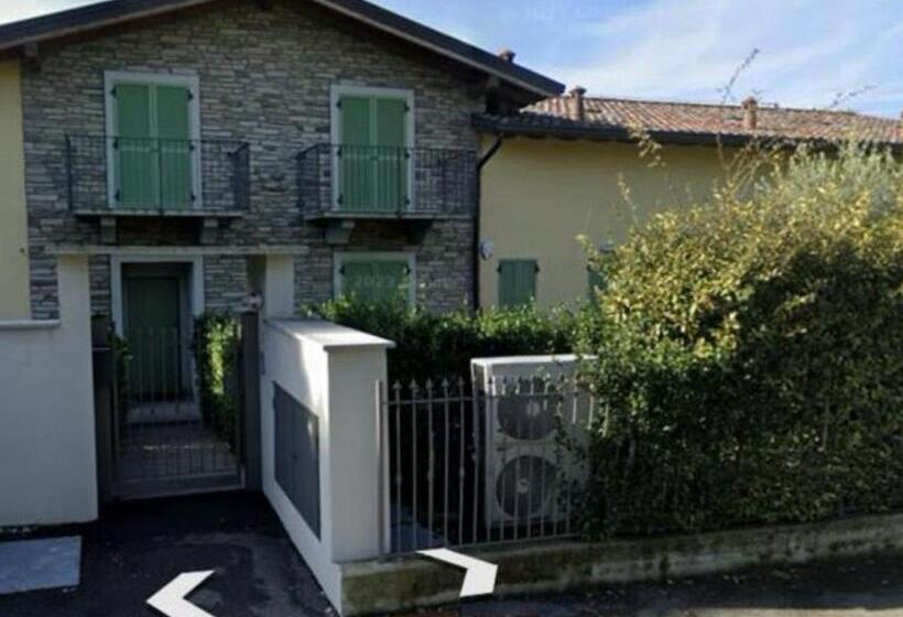 פנסיון Park 20 Guest House