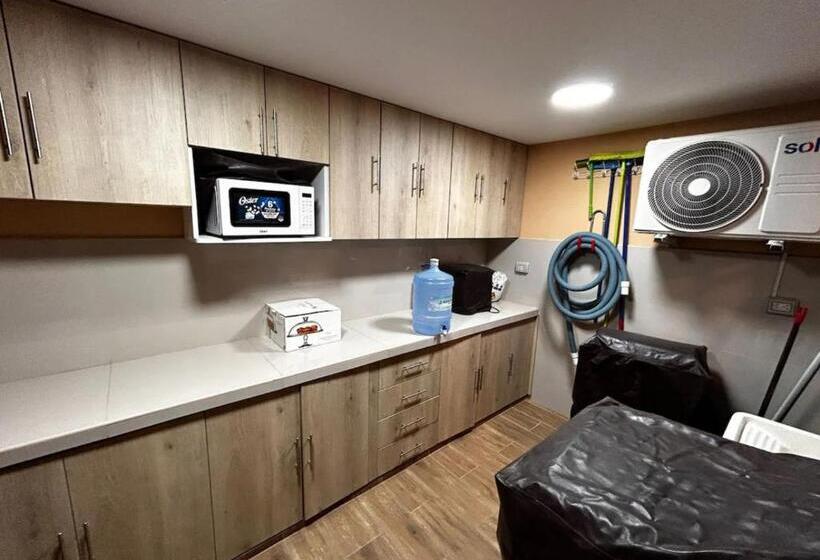 پانسیون Piscina Temperada 10 Personas