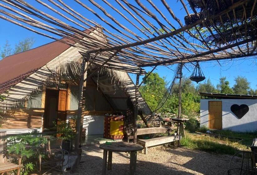 پانسیون Pongwe Eco Lodge And Kitten Paradise