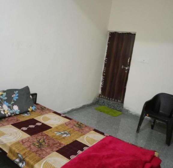 膳宿费 Radharani Seva Yatra