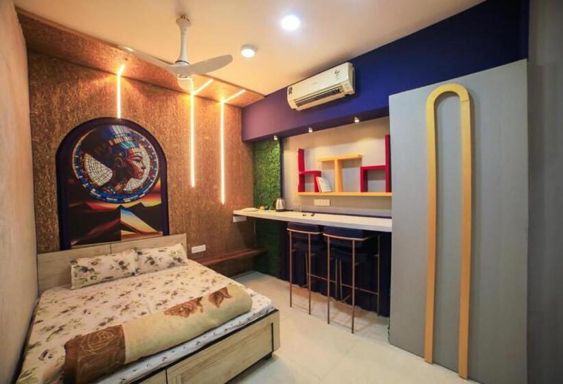 بنسيون Ramashray Premium Studio Apartments