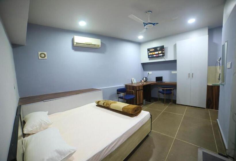بنسيون Ramashray Premium Studio Apartments