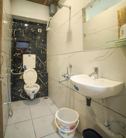 بنسيون Ramashray Premium Studio Apartments