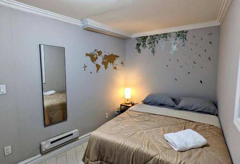 پانسیون Lovely Room At 3 Bedroom Apt At The Heart Of East Village