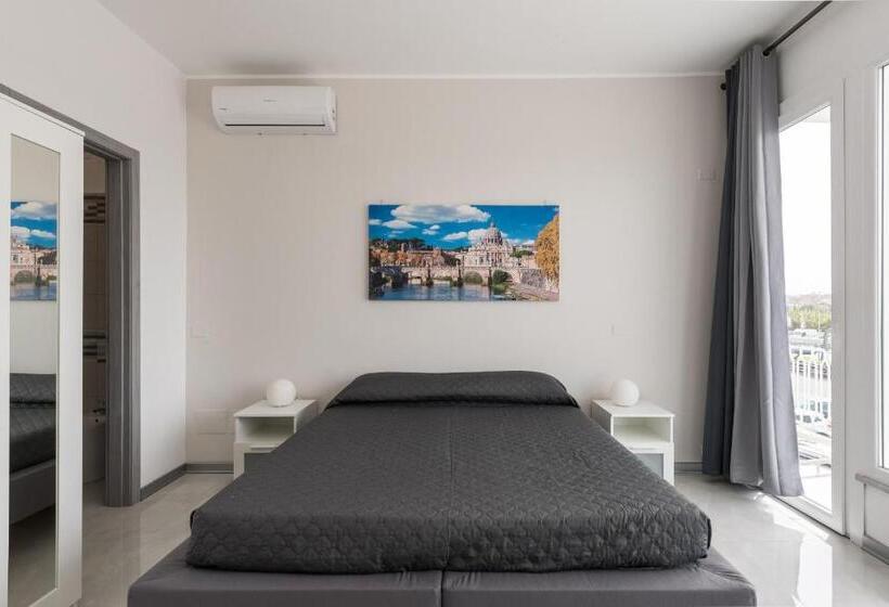 פנסיון Travelershome Ciampino Airport Guesthouse 600m To Airport