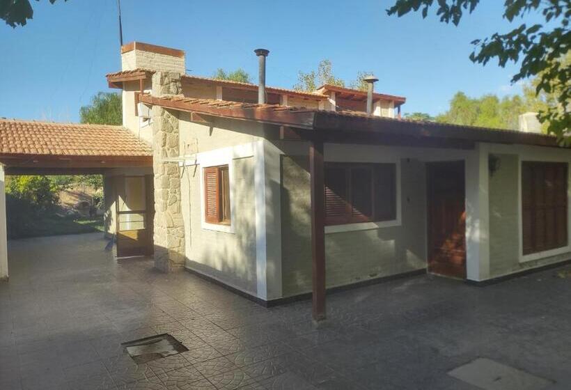 Pension Ullumpa Chill Host