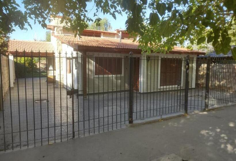 Pension Ullumpa Chill Host