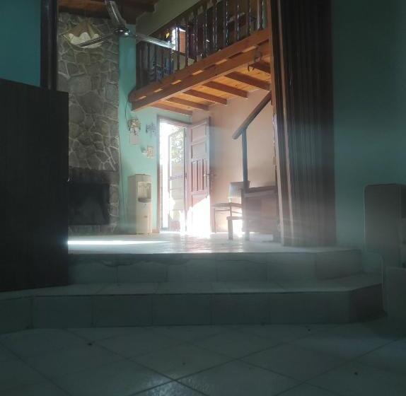 Pension Ullumpa Chill Host