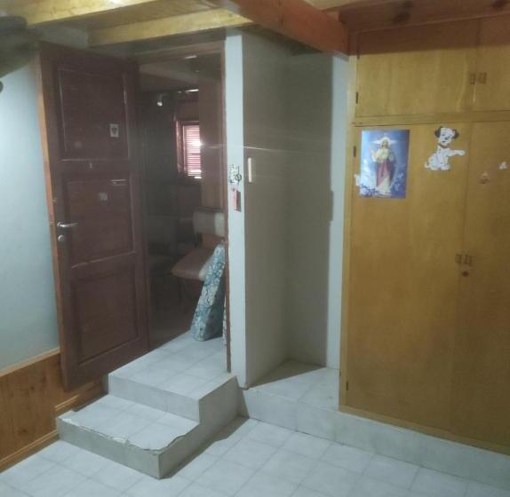 Pension Ullumpa Chill Host