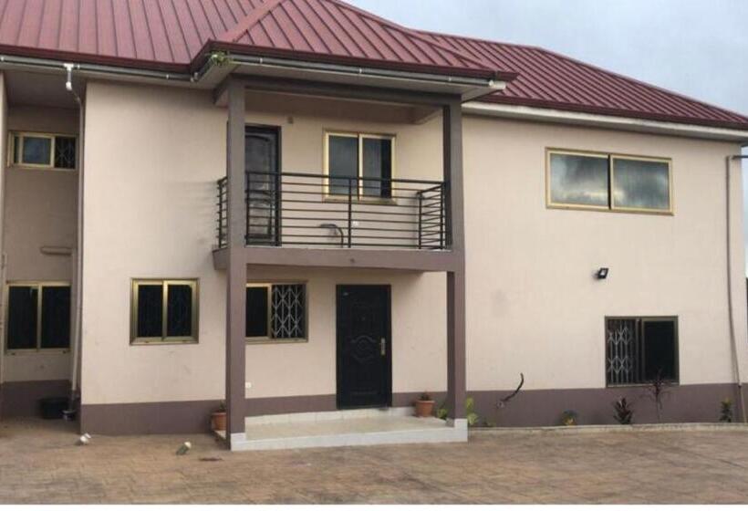 پانسیون Villa At Grace