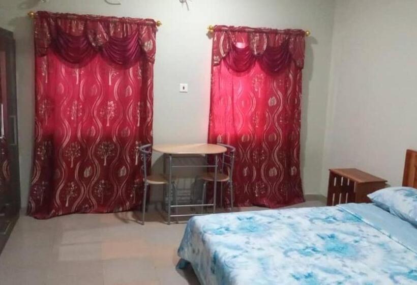 پانسیون Villa At Grace