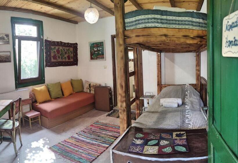 بنسيون Zellin House Of Inspiration