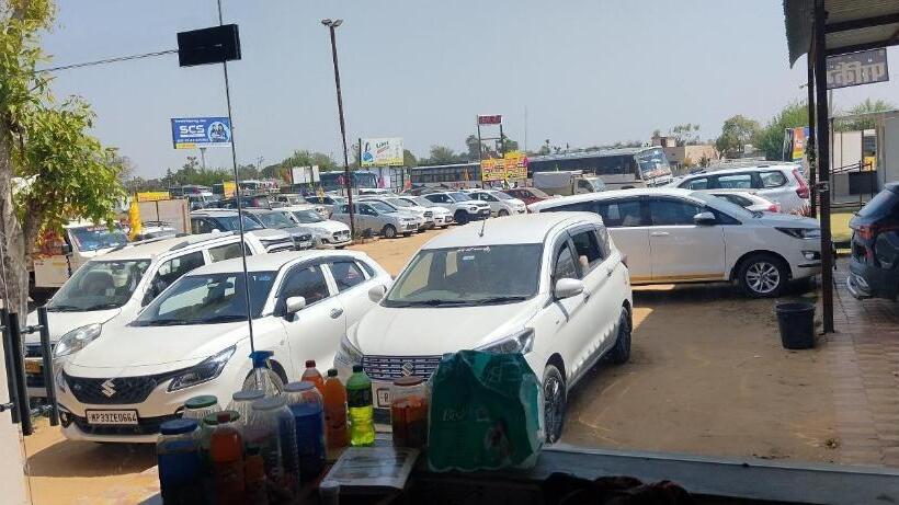 Priyanka Hotel & Restaurant Khatushyam Ji