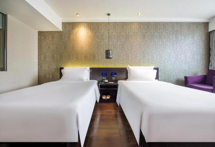 Victoria Hotel   Foshan Ancestral Temple Subway Station