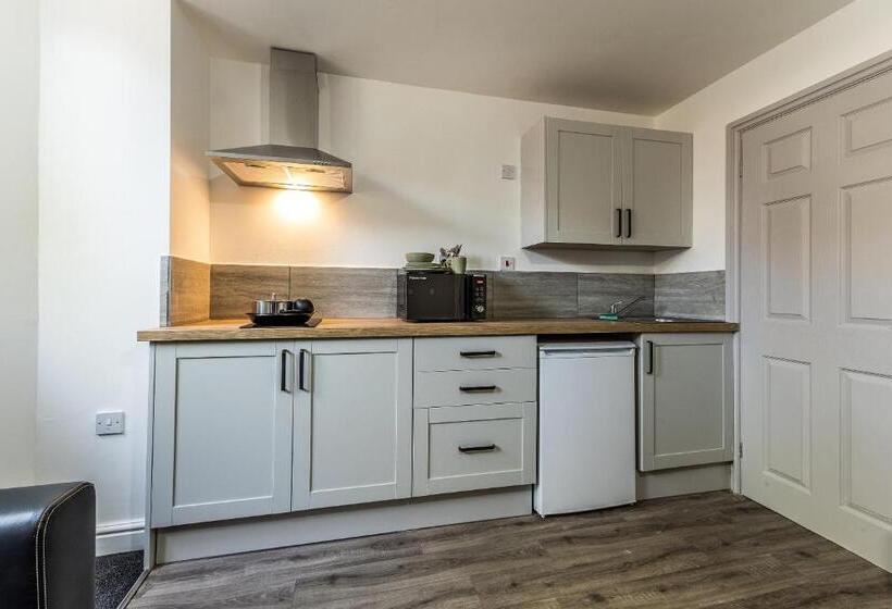 Stay Sleep Rest   Derby Road