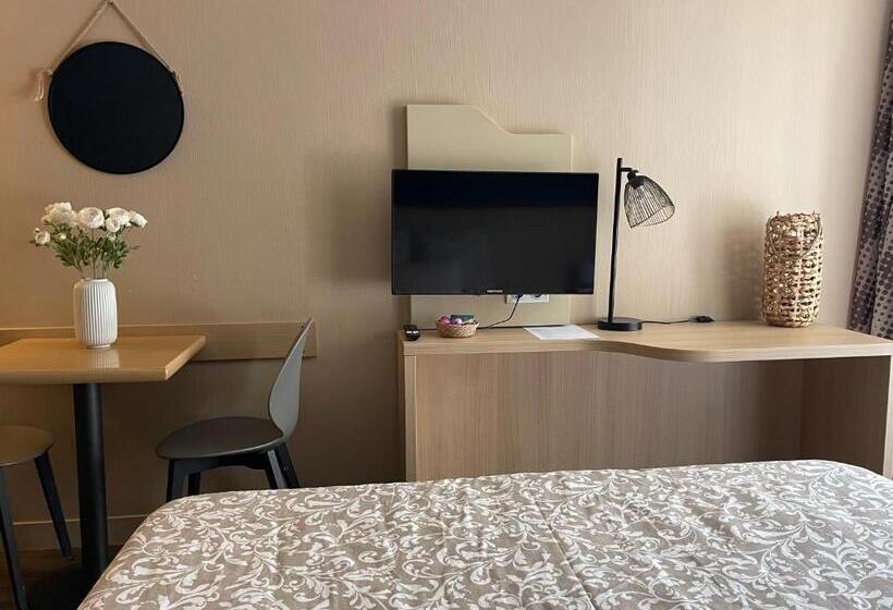 Studio Prado Plage Piscine Terrasse