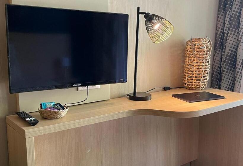 Studio Prado Plage Piscine Terrasse