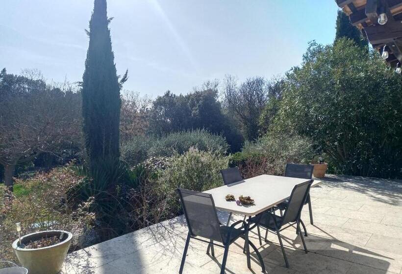 مبيت وإفطار A L Orée Du Bois