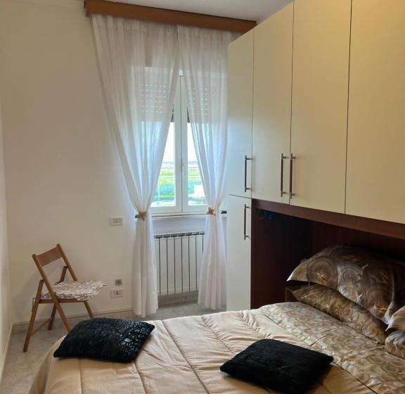 ベッドアンドブレックファースト Alloggio Turistico Francy Home