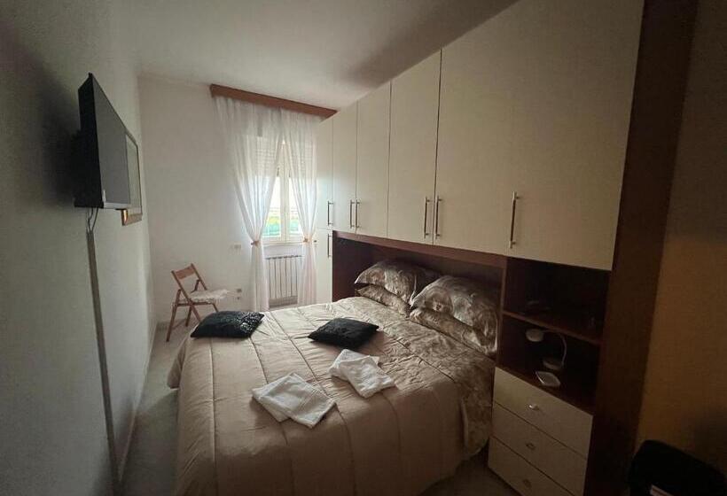 ベッドアンドブレックファースト Alloggio Turistico Francy Home