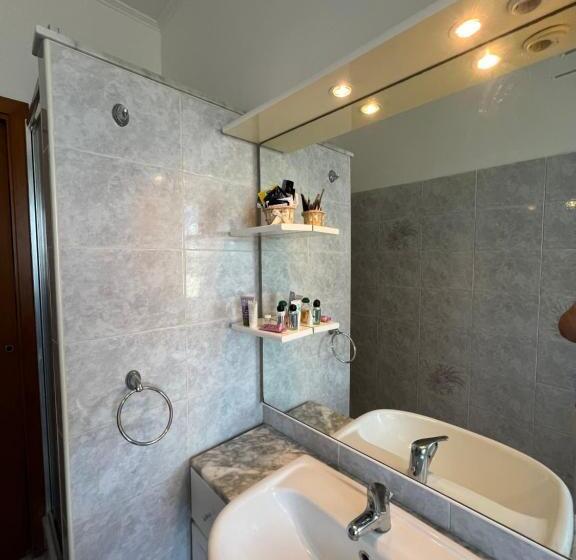 ベッドアンドブレックファースト Alloggio Turistico Francy Home