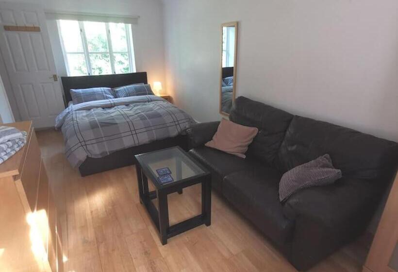 ベッドアンドブレックファースト Beautiful Airbnb With Ensuite Rooms