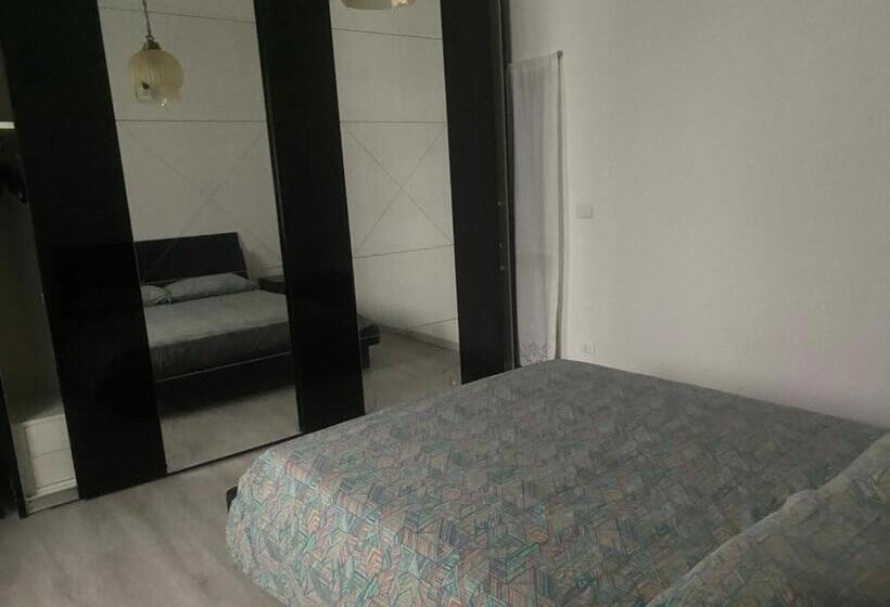 צימר Casa Delle Farfalle