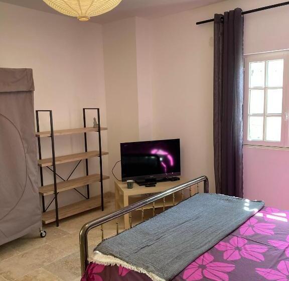 민박 Chambres Indépendantes En Plein Centre Historique