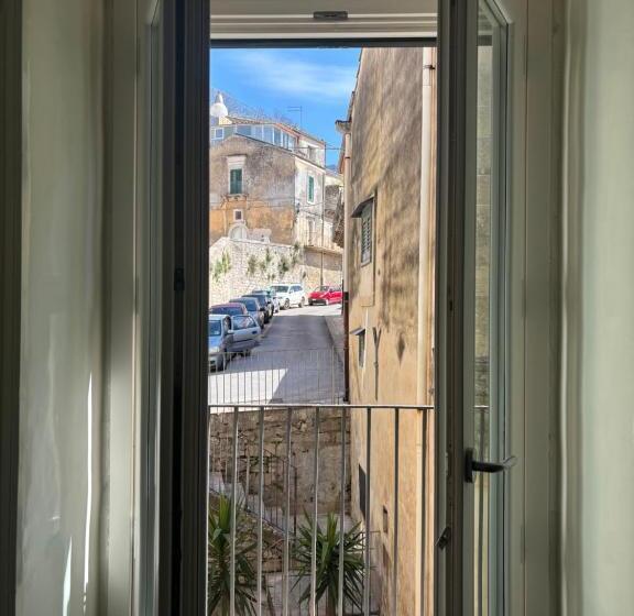 צימר L  Antico Borgo Ibla