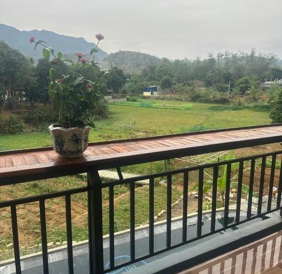 تختخواب و صبحانه Peaceful Maichau Homestay